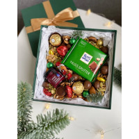 Купить Коробка со сладостями новогодняя рождественская на подарок новый год Купить Коробка со сладостями новогодняя рождественская на подарок новый год