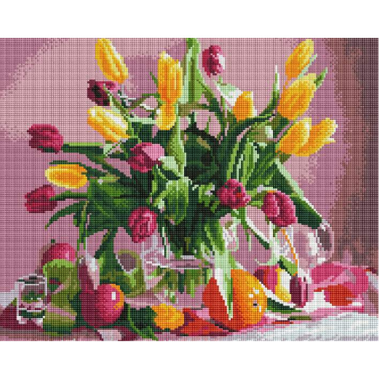 Березневі тюльпани