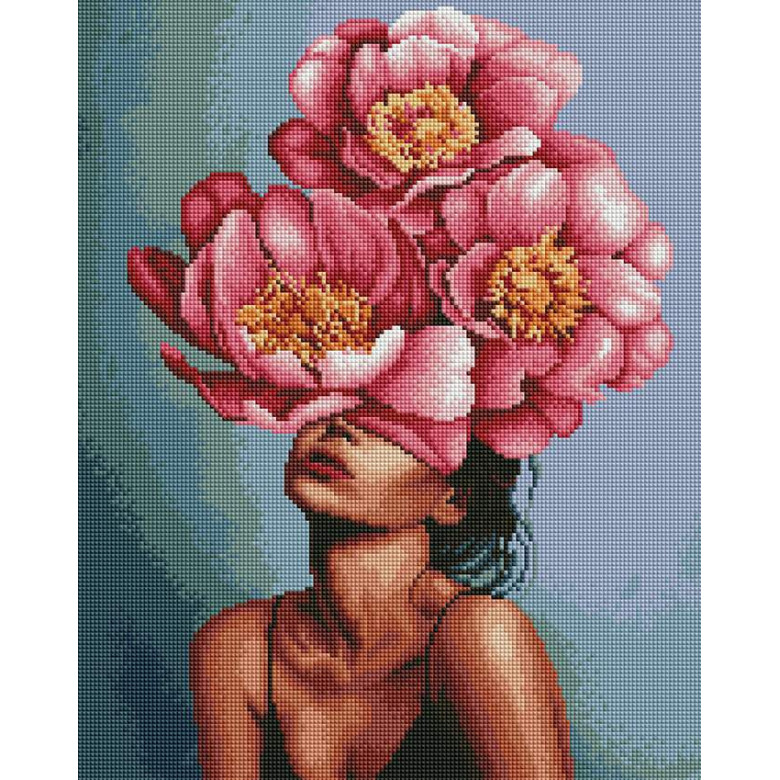 Дівчина в квітучій півонії