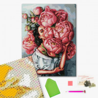 В хмарі піонів © Mykhailyshyna Daria