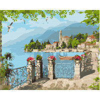 Прибережне місто