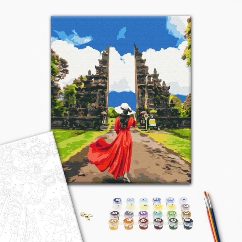 Мандрівниця біля храму Лемпуянг