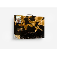 Палац в тюльпанах