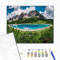 Озеро в далеких горах Озеро в далеких горах