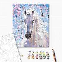 Кінь в квітах сакури